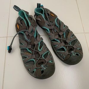 Women's Grey and Teal Keens